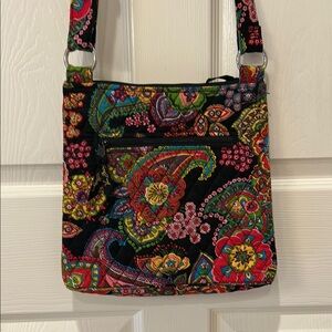 Vera Bradley Crossbody like new.